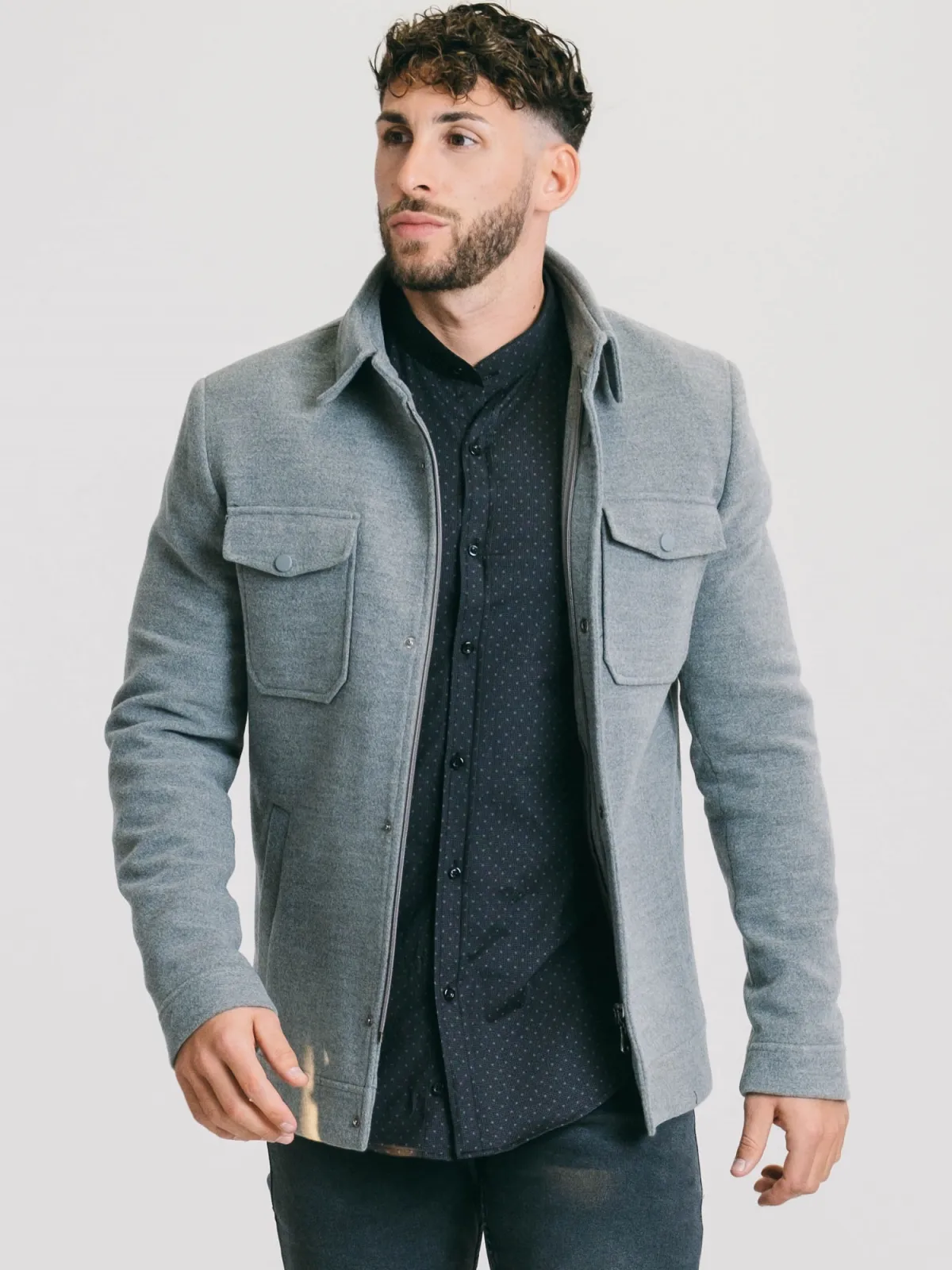 MANTEAU EN LAINE QUATRE POCHES GRIS