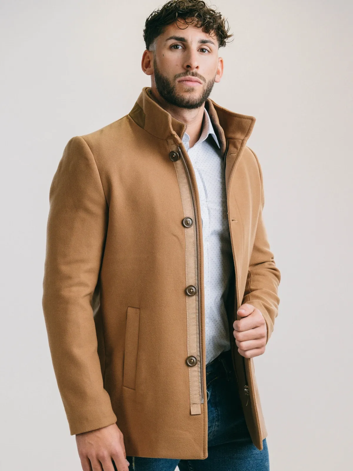 MANTEAU EN LAINE AVEC FOURRURE CAMEL