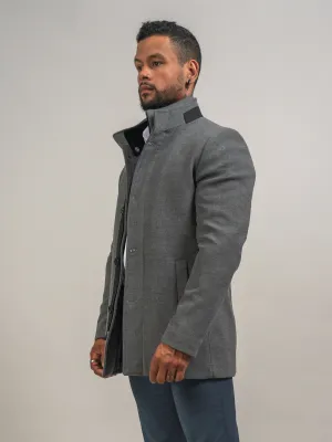 MANTEAU EN LAINE AVEC FOURRURE GRIS